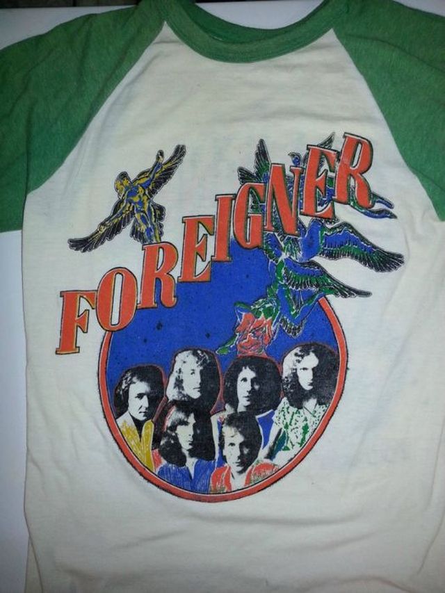 concert-t-shirts-from-the-70s-36-pics_9